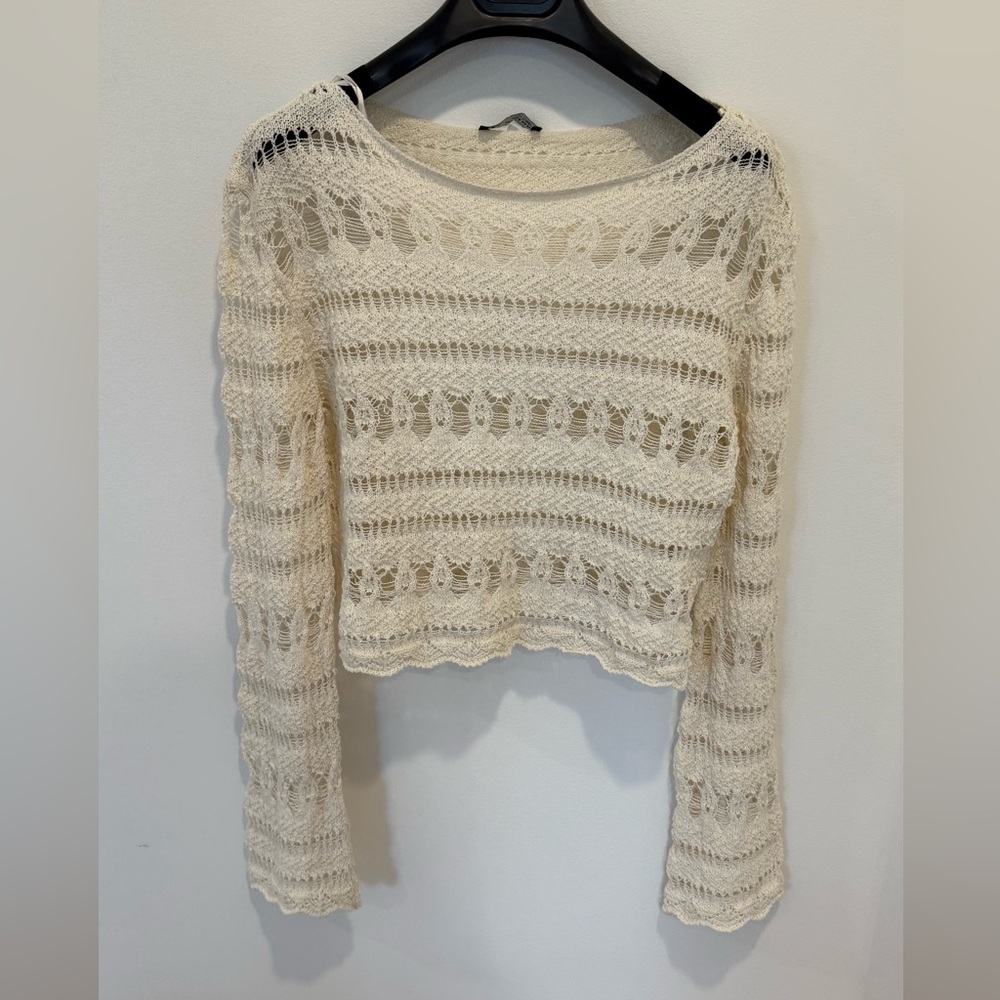Zara Marching Set: Crochet Knit Top & Shorts Ecru - Picture 4 of 11